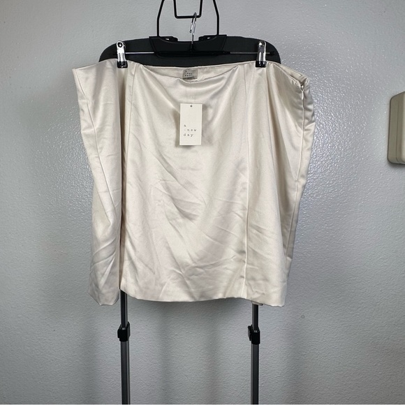A New Day | Elegant Cream Satin Skirts - Picture 1 of 7